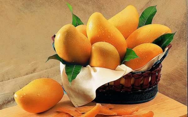 Seasonal Fruits